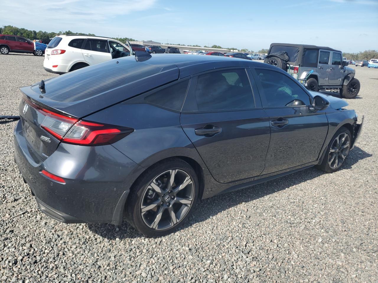 2025 Honda Civic Sport Touring - Image 3