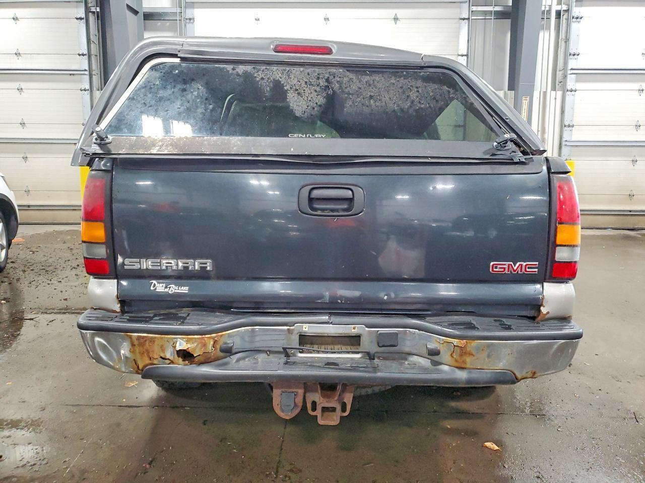 2004 GMC New Sierra K1500 - Image 6