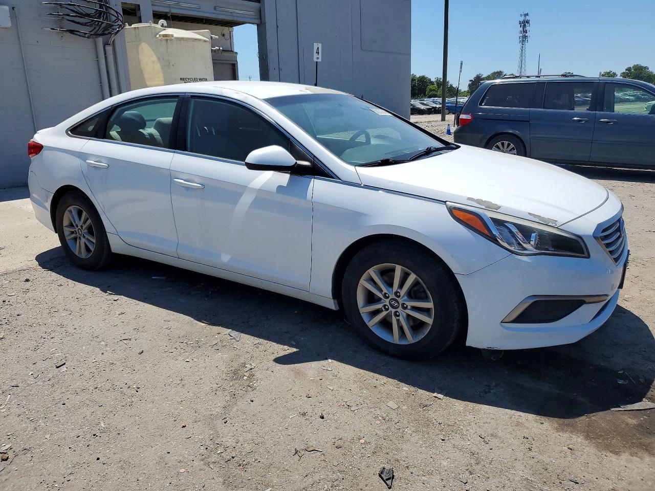 2017 Hyundai Sonata Se - Фото 4