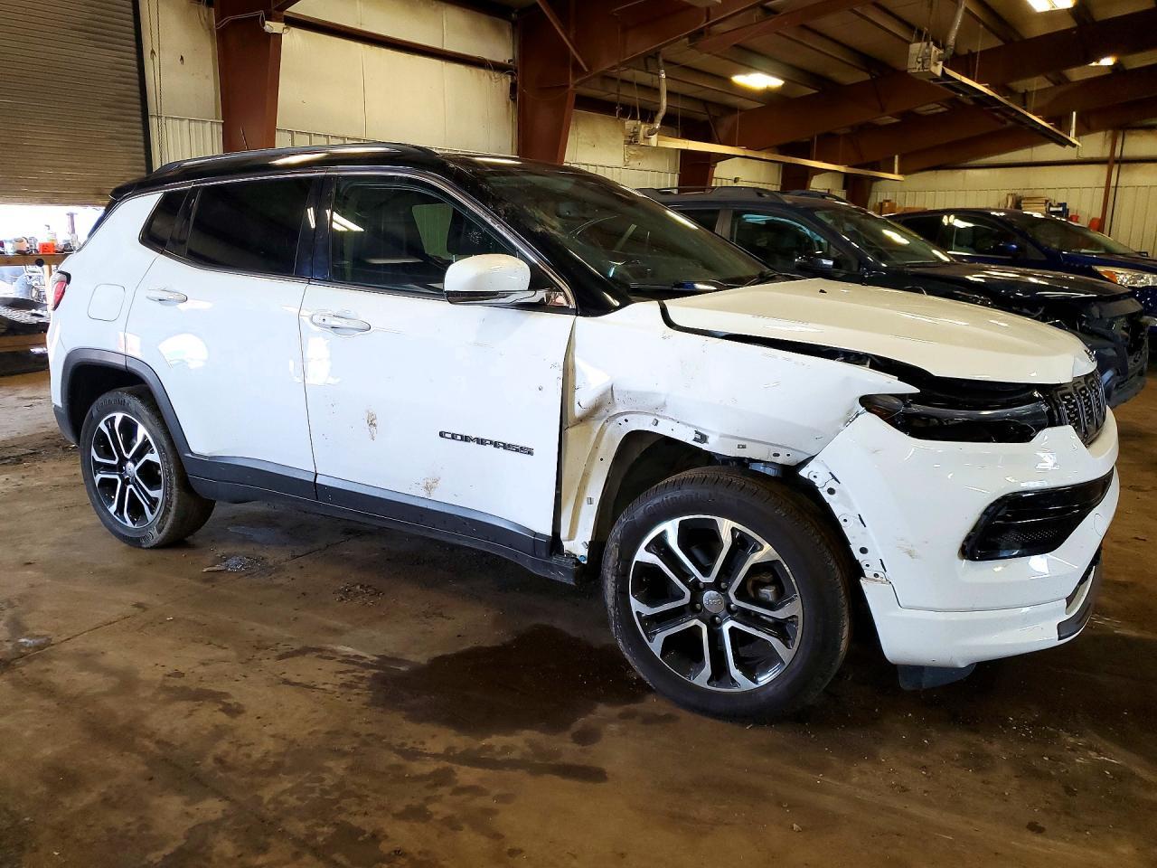 2022 Jeep Compass Limited - Фото 4