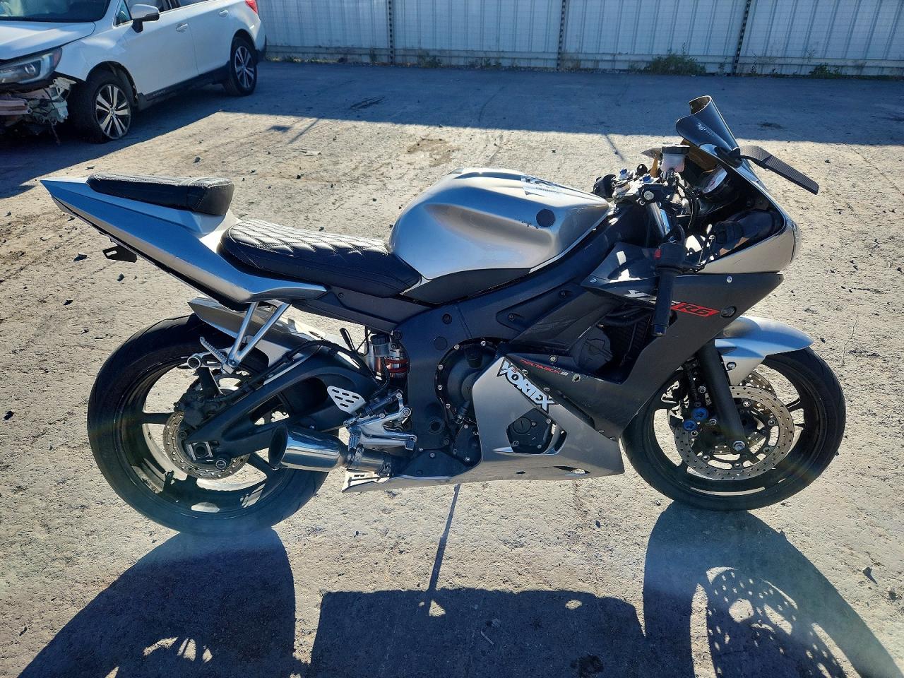 2003 Yamaha Yzfr6 L