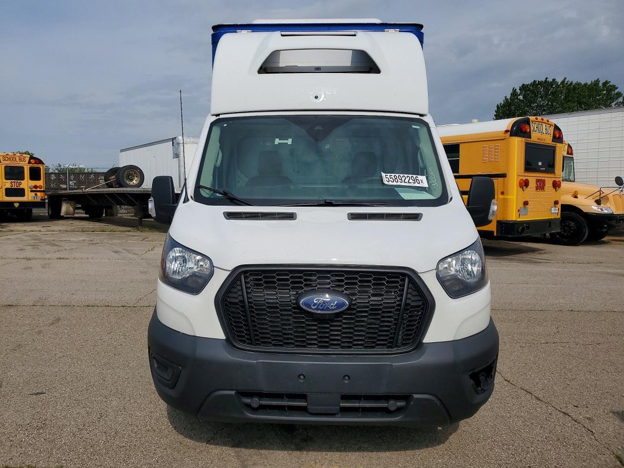 2022 Ford Transit Delivery Truck - Image 5