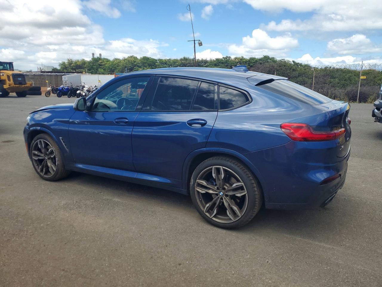 2020 BMW X4 xDrivem40I - Фото 2