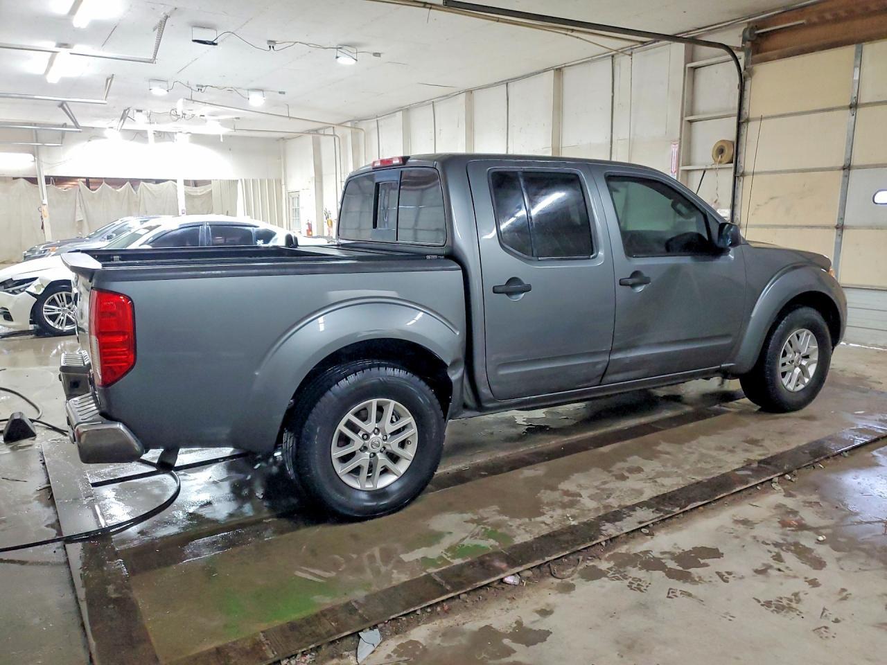 2016 Nissan Frontier Sv - Image 3