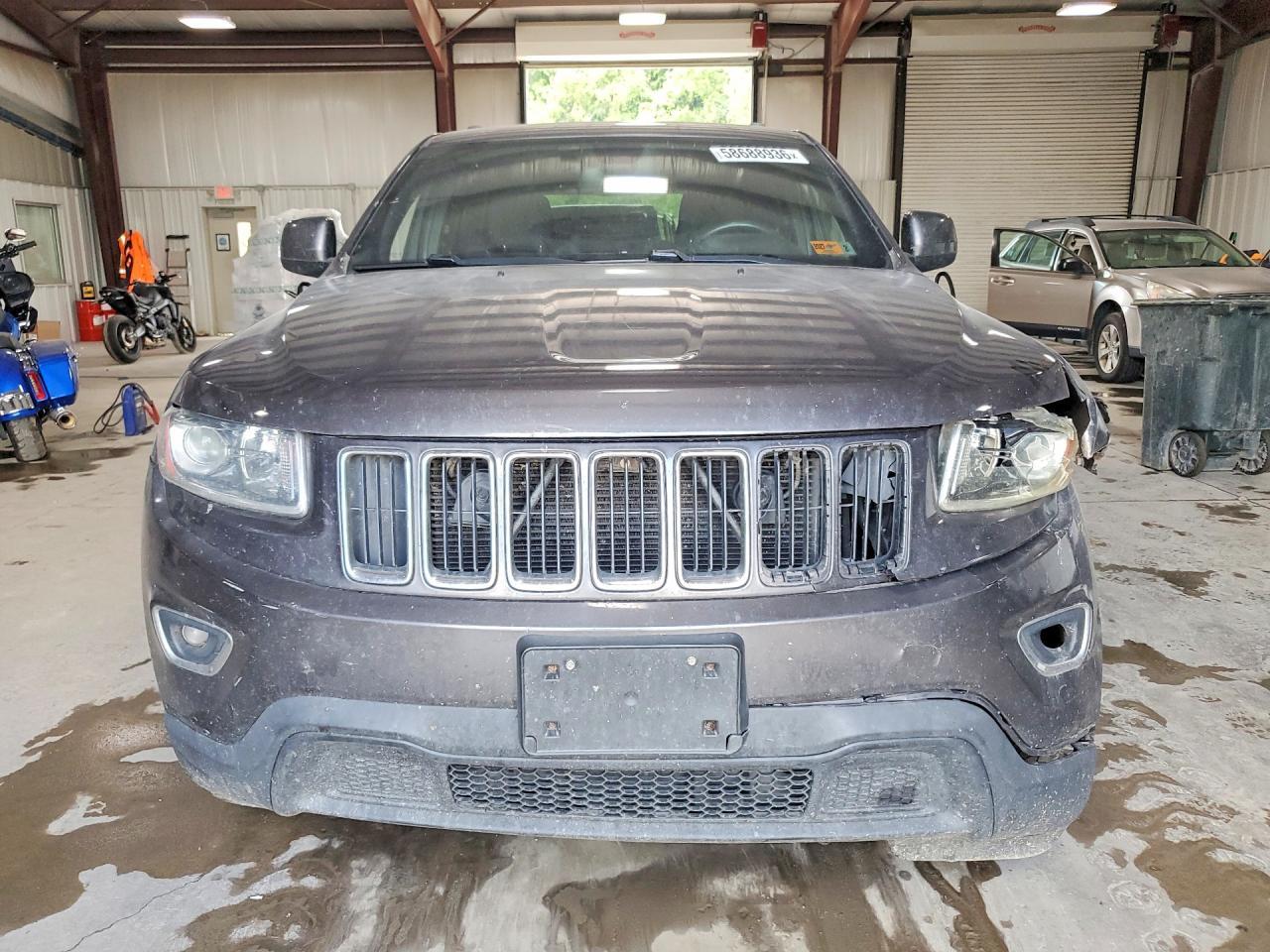 2014 Jeep Grand Cherokee Laredo - Image 5