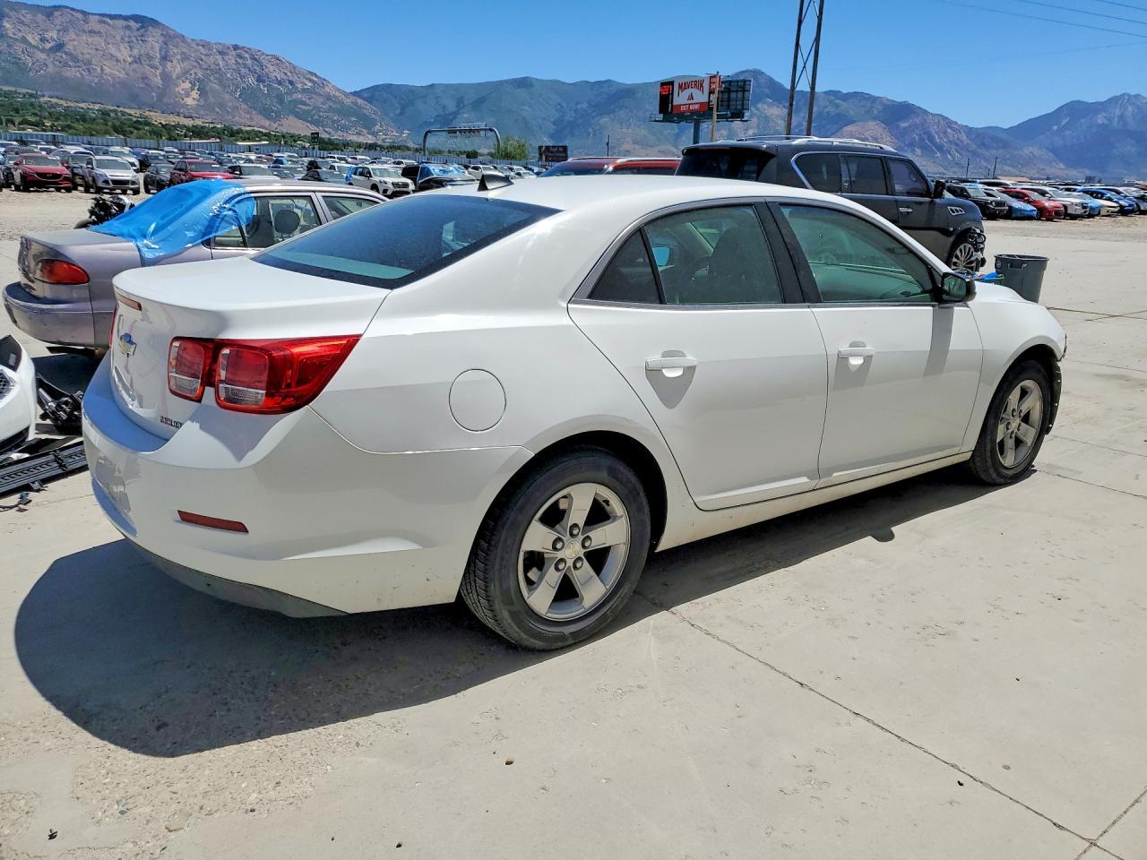 2013 Chevrolet Malibu Ls - Фото 3
