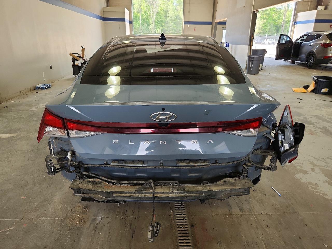 2023 Hyundai Elantra Sel - Фото 6