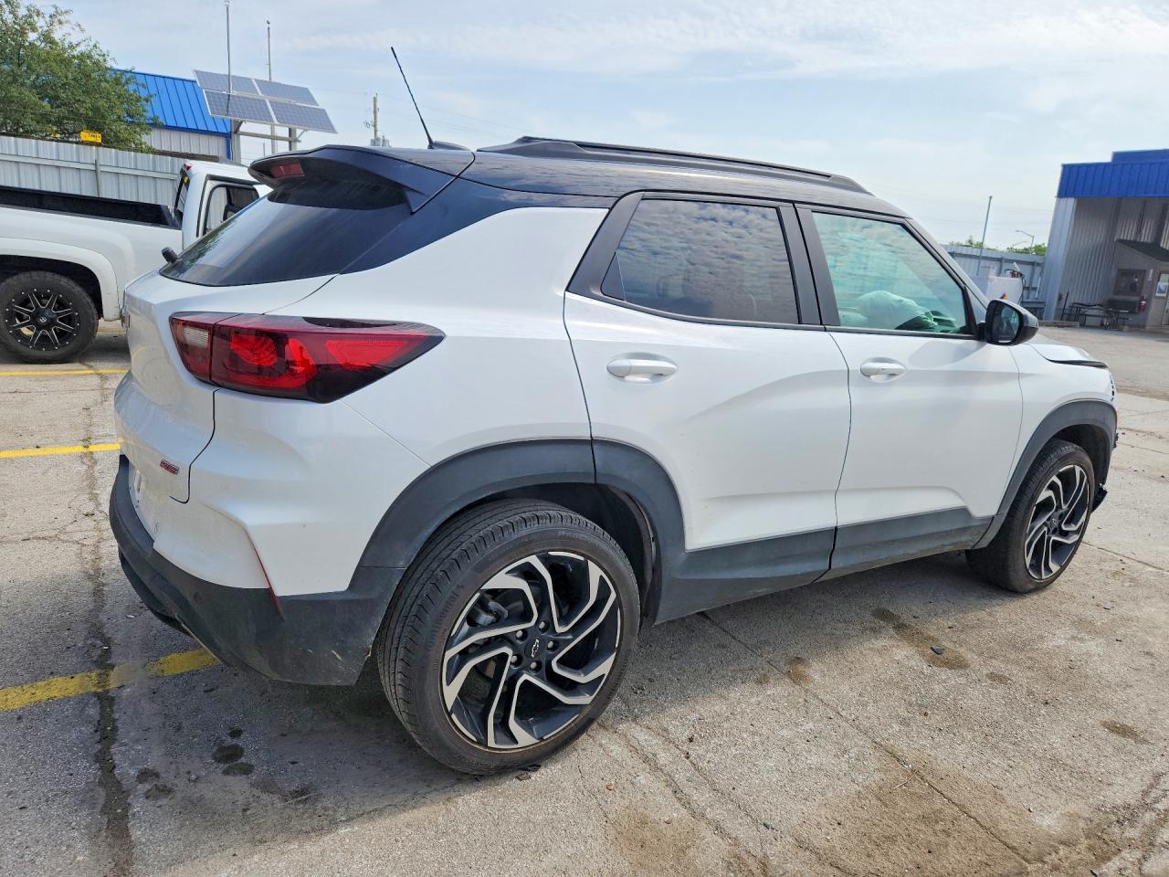 2024 Chevrolet Trailblazer Rs - Image 3