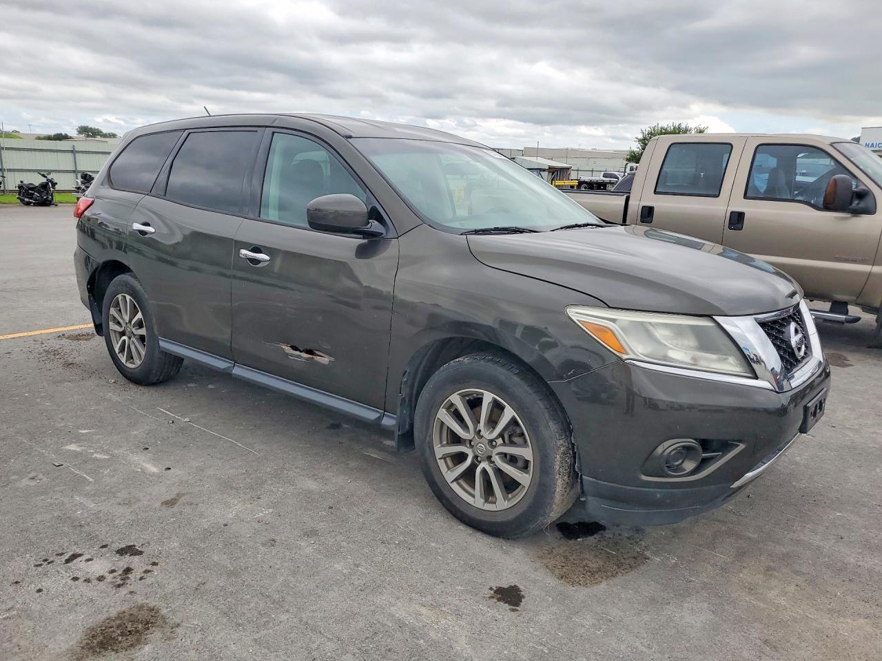 2015 Nissan Pathfinder S - Фото 4