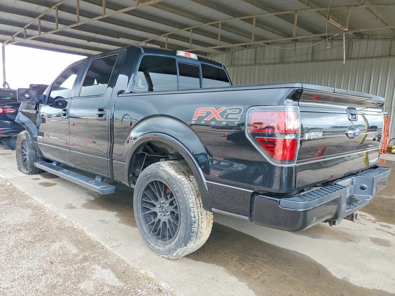 2013 Ford F150 Supercrew - Фото 2