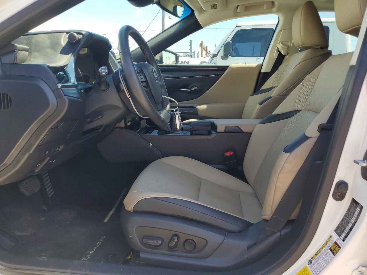 2021 Lexus Es 300H Base - Image 7