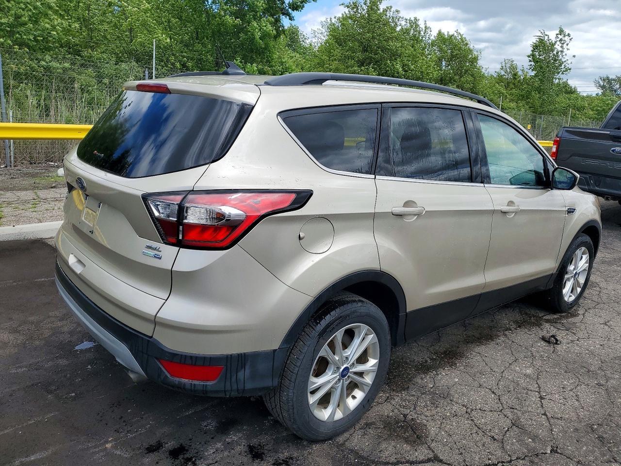 2018 Ford Escape Sel - Image 3