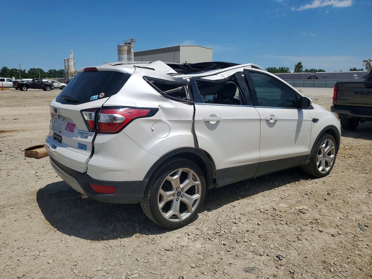 2018 Ford Escape Titanium - Image 3