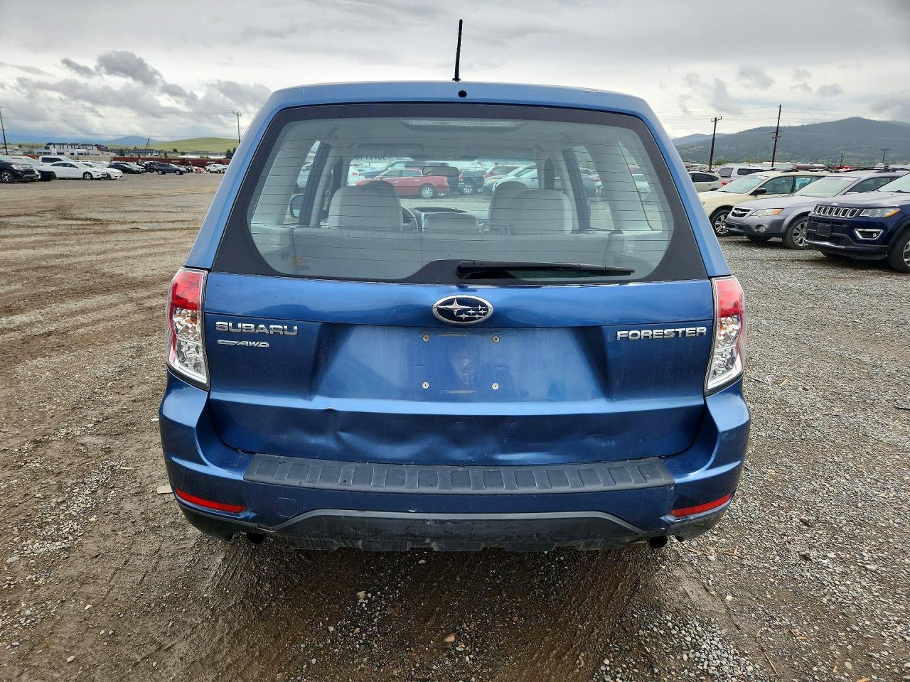 2010 Subaru Forester 2.5X - Фото 6