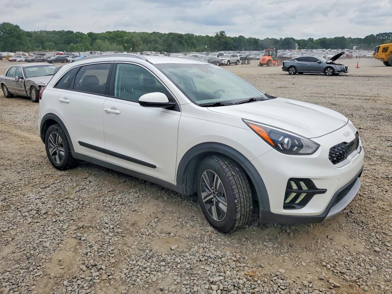 2022 Kia Niro Lxs - Фото 4