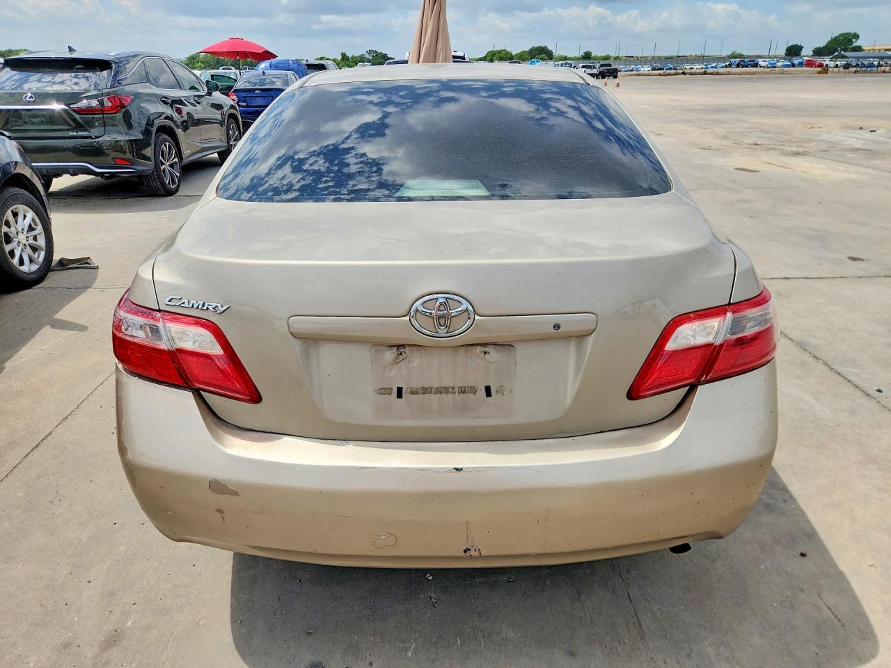 2009 Toyota Camry - Image 6