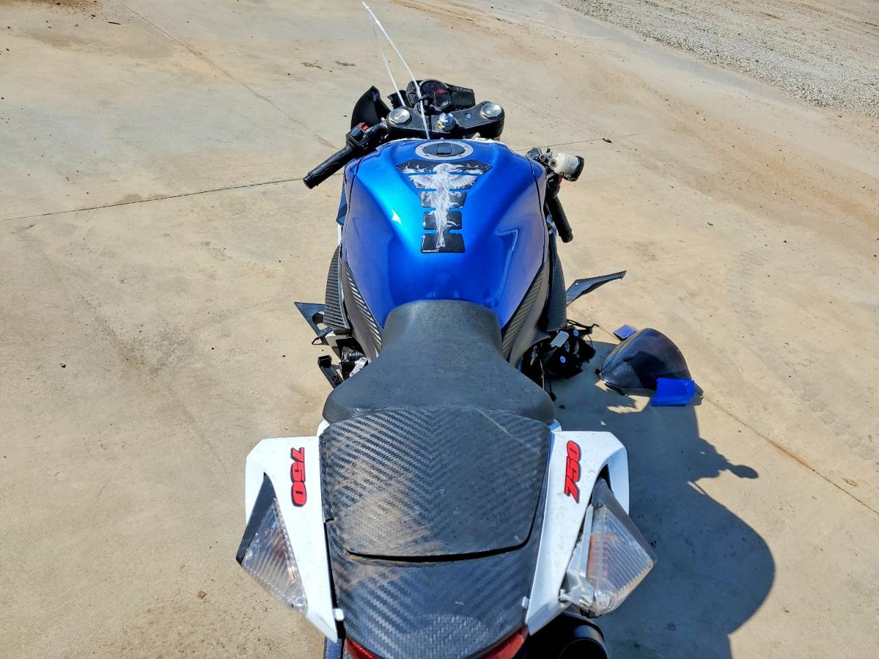 2011 Suzuki Gsx750 - Image 6
