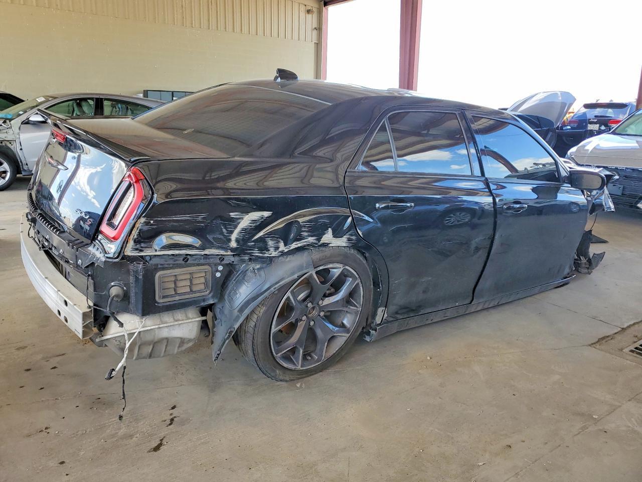 2022 Chrysler 300 S - Image 3
