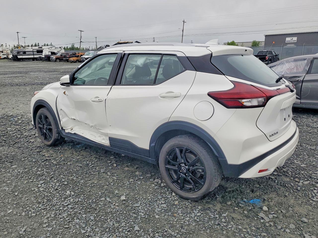 2023 Nissan Kicks Sv - Фото 2