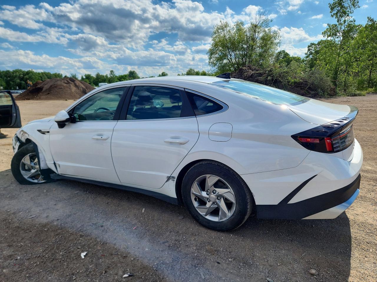 2025 Hyundai Sonata Se - Фото 2