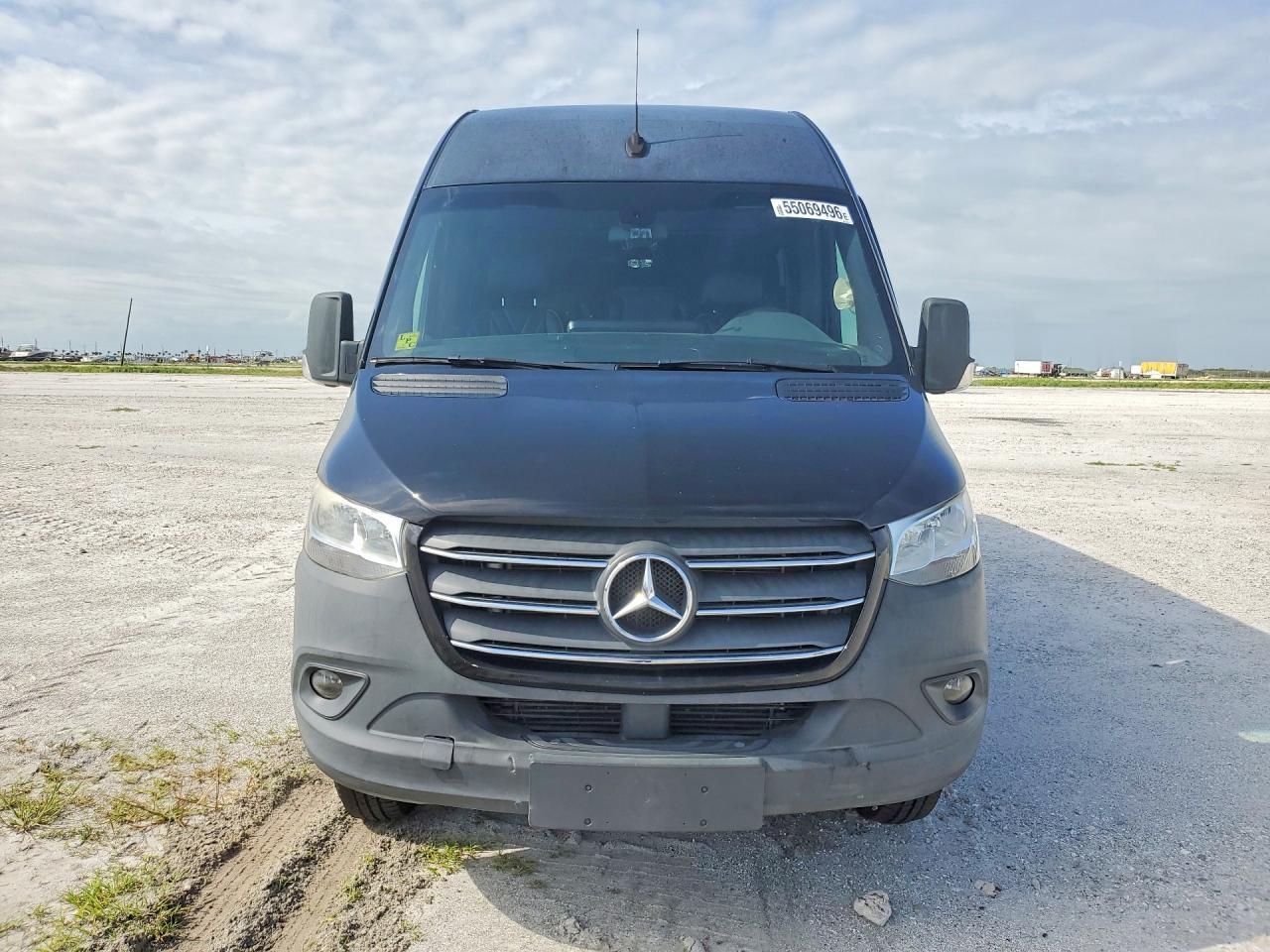 2019 Mercedes-Benz Sprinter - Image 5