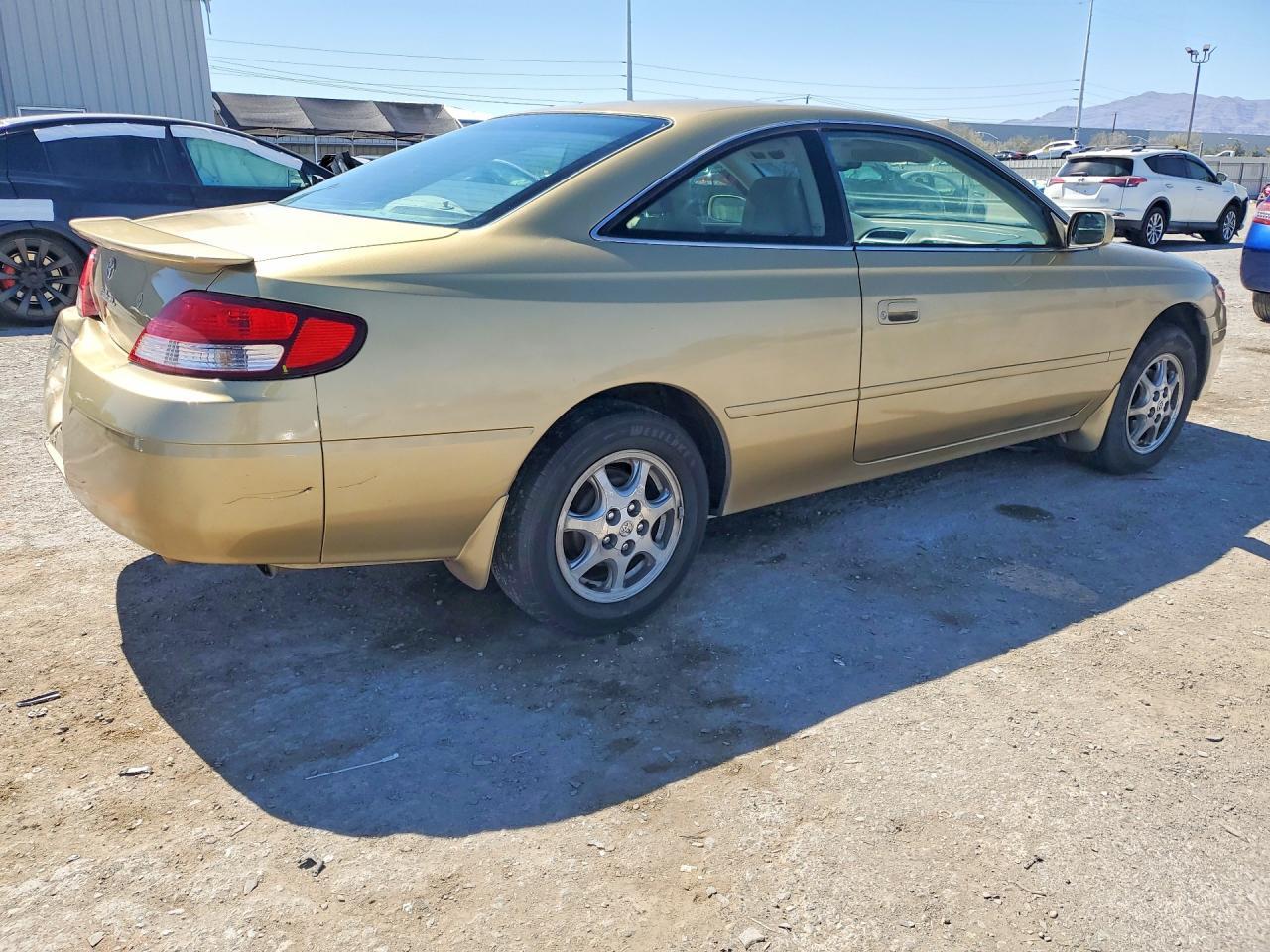 2000 Toyota Camry Solara Se - Фото 3