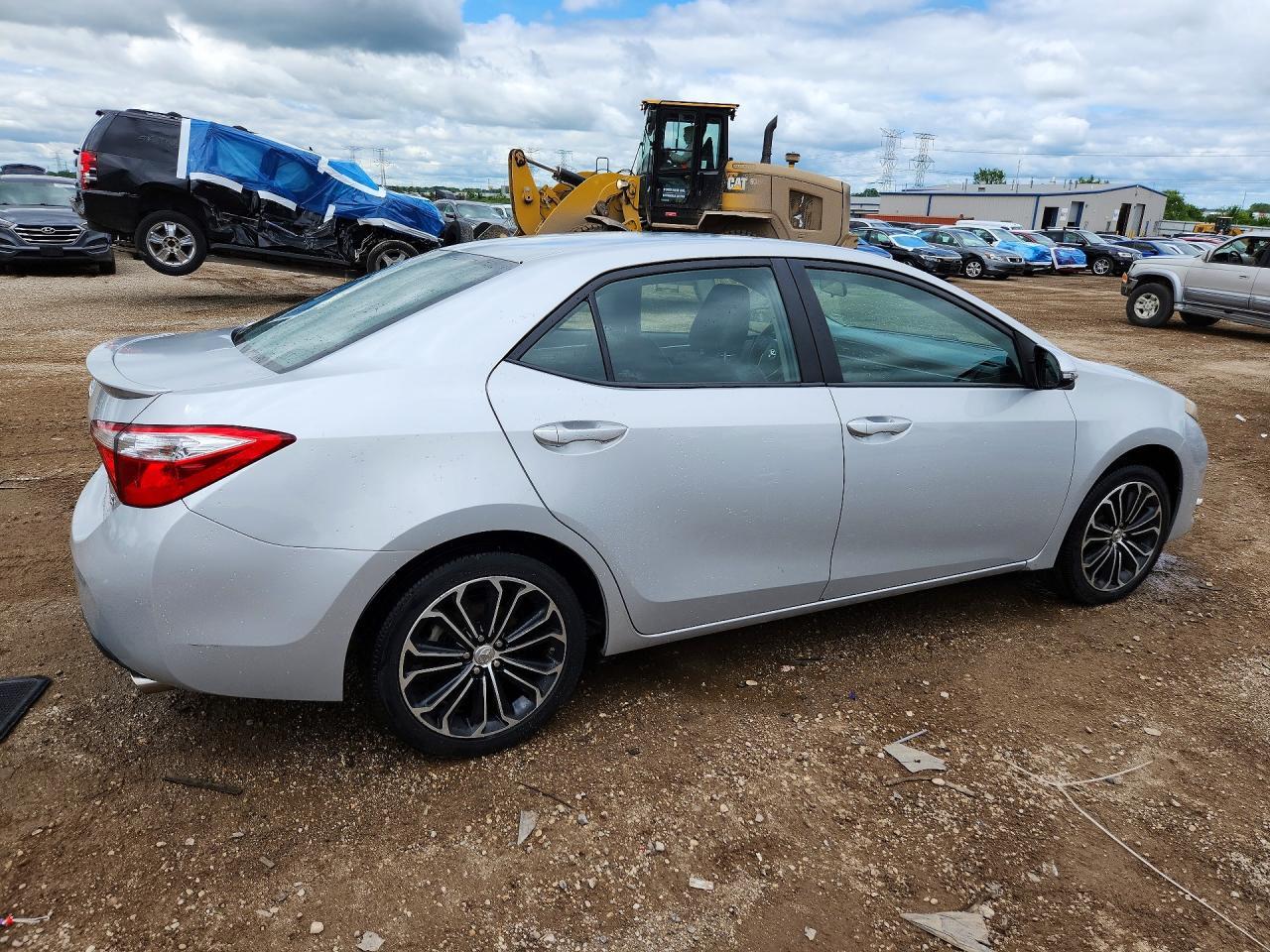 2015 Toyota Corolla S Plus - Фото 3
