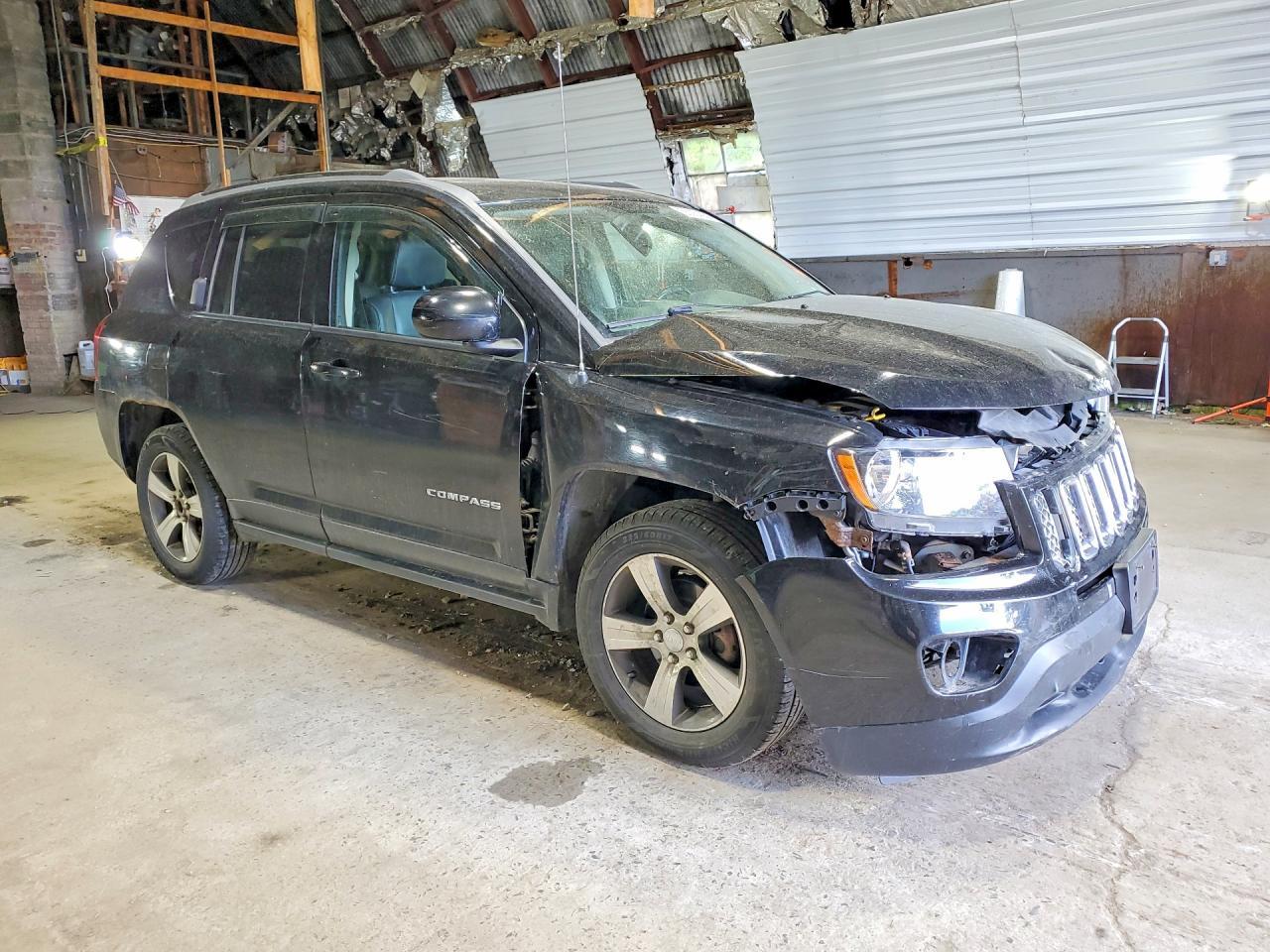 2016 Jeep Compass Latitude - Фото 4