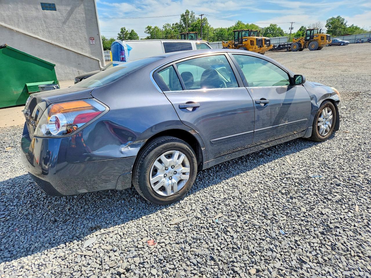 2010 Nissan Altima 2.5 - Фото 5