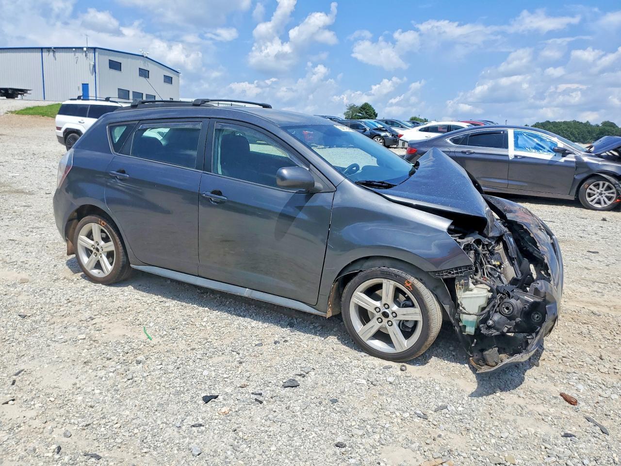 2009 Pontiac Vibe - Image 4