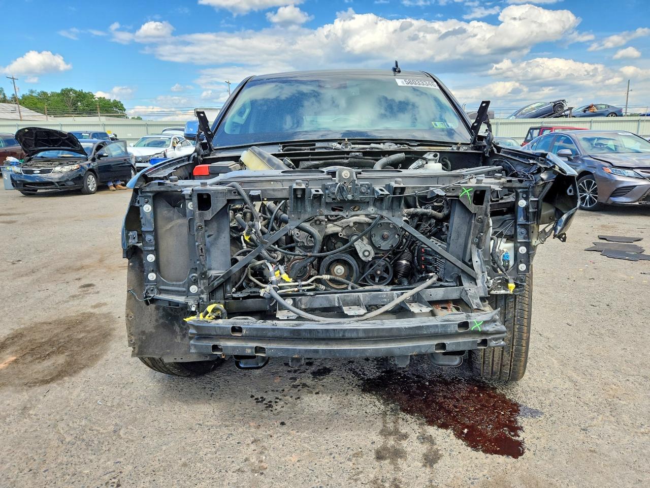 2017 Chevrolet Suburban K1500 Premier - Image 5