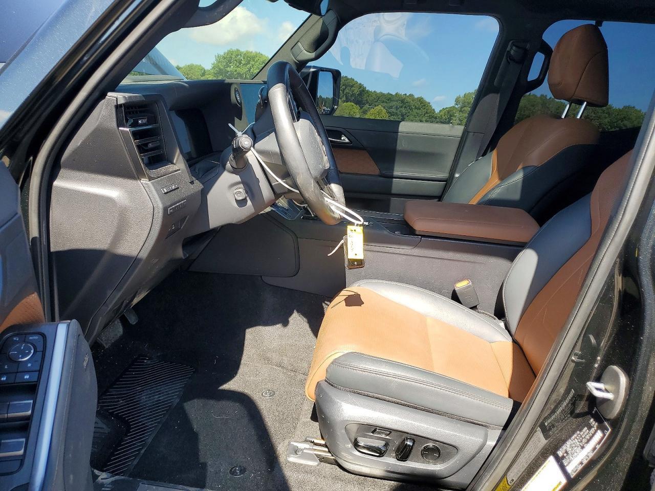 2024 Lexus Gx 550 Luxury - Image 7
