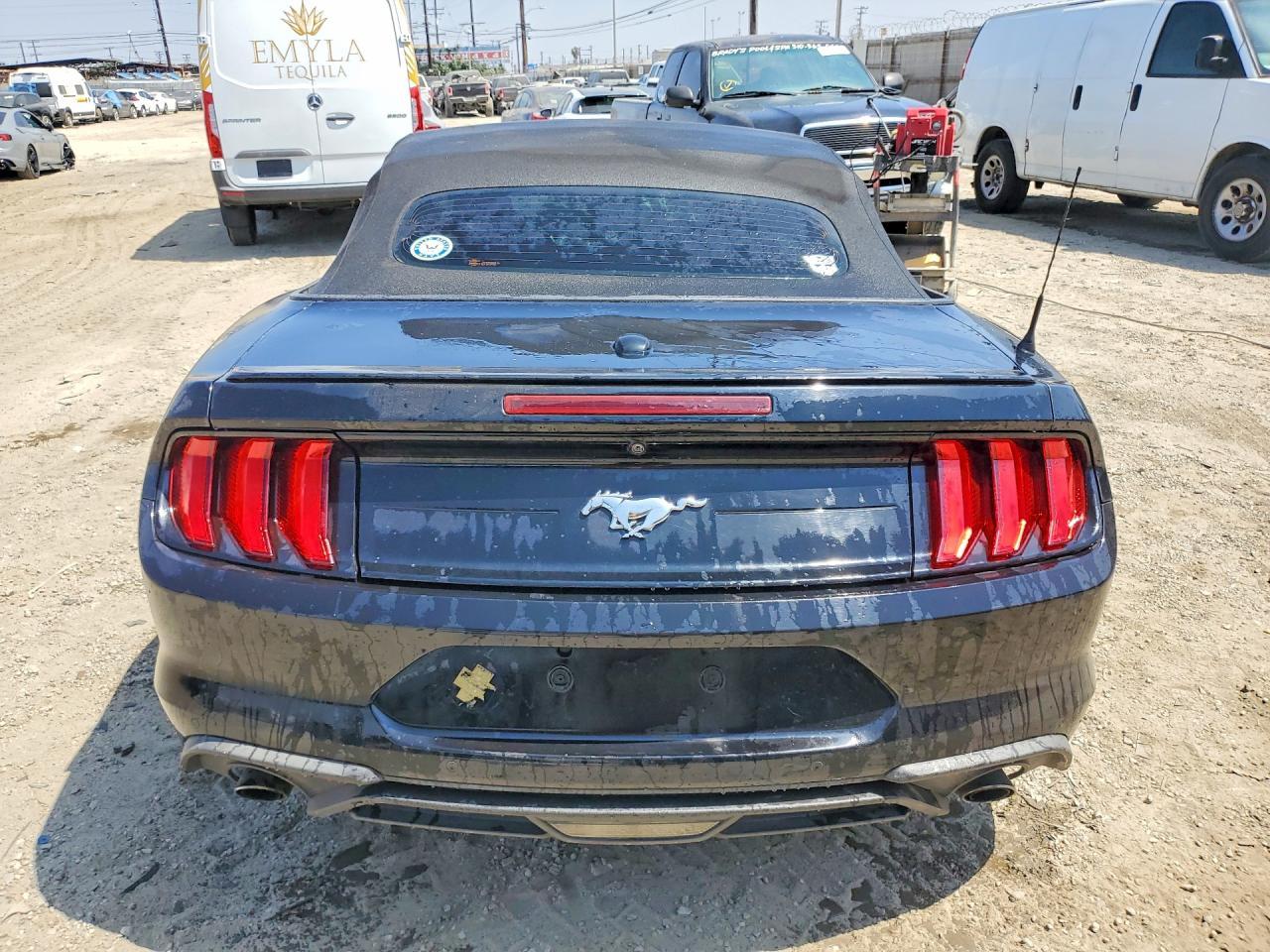 2019 Ford Mustang - Image 6