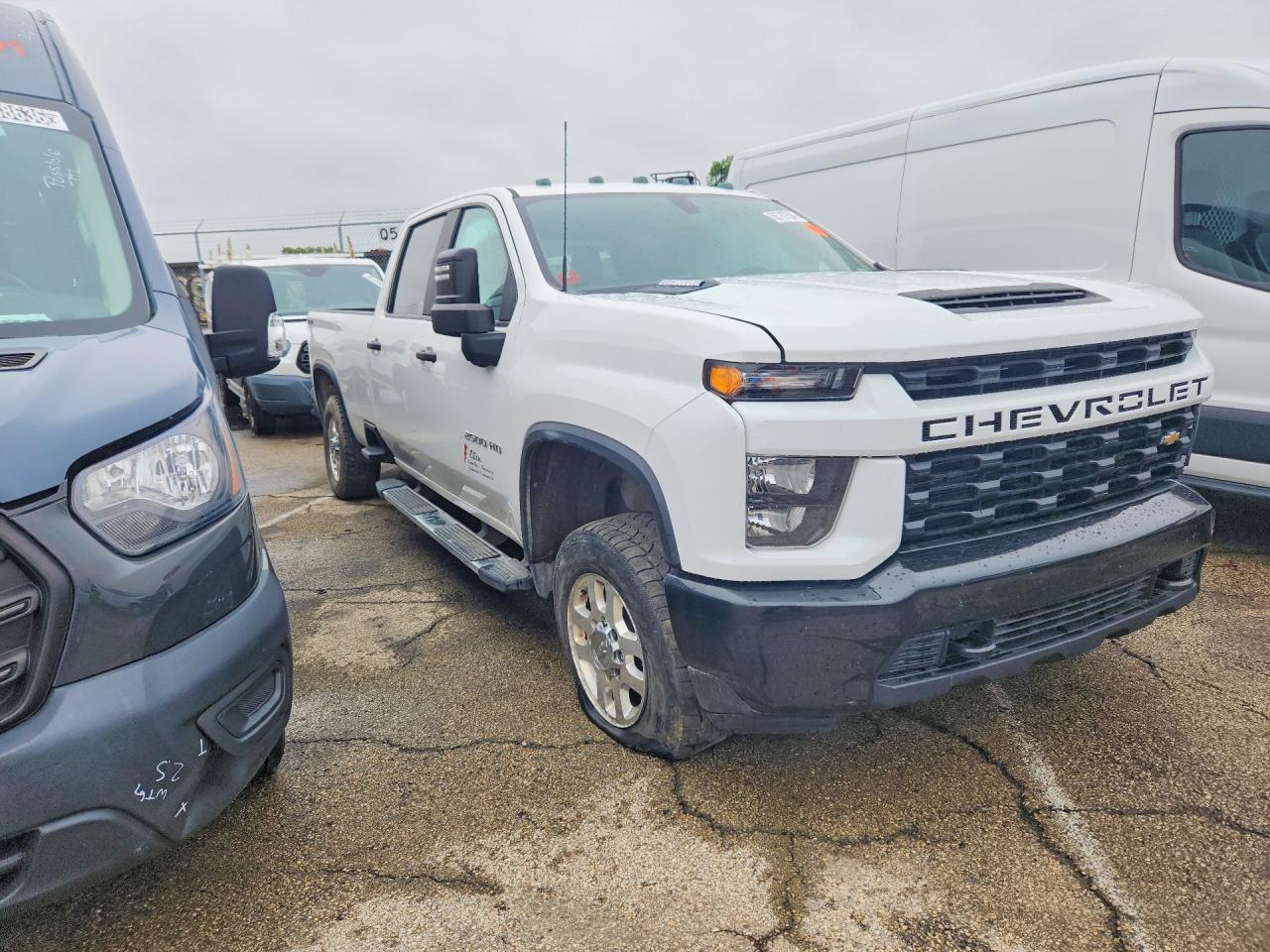 2021 Chevrolet Silverado K2500 Heavy Duty - Фото 4