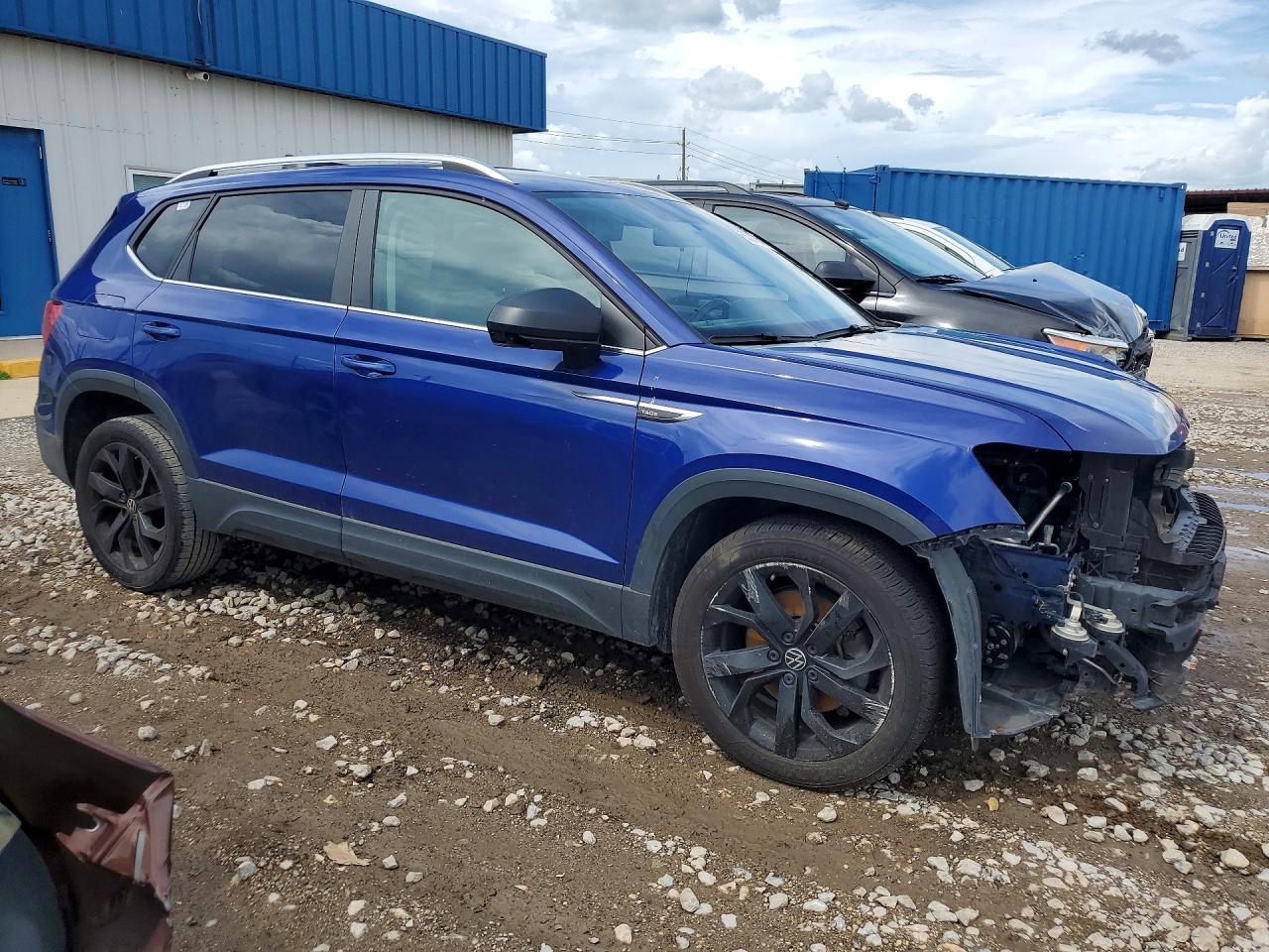 2022 Volkswagen Taos Se - Фото 4