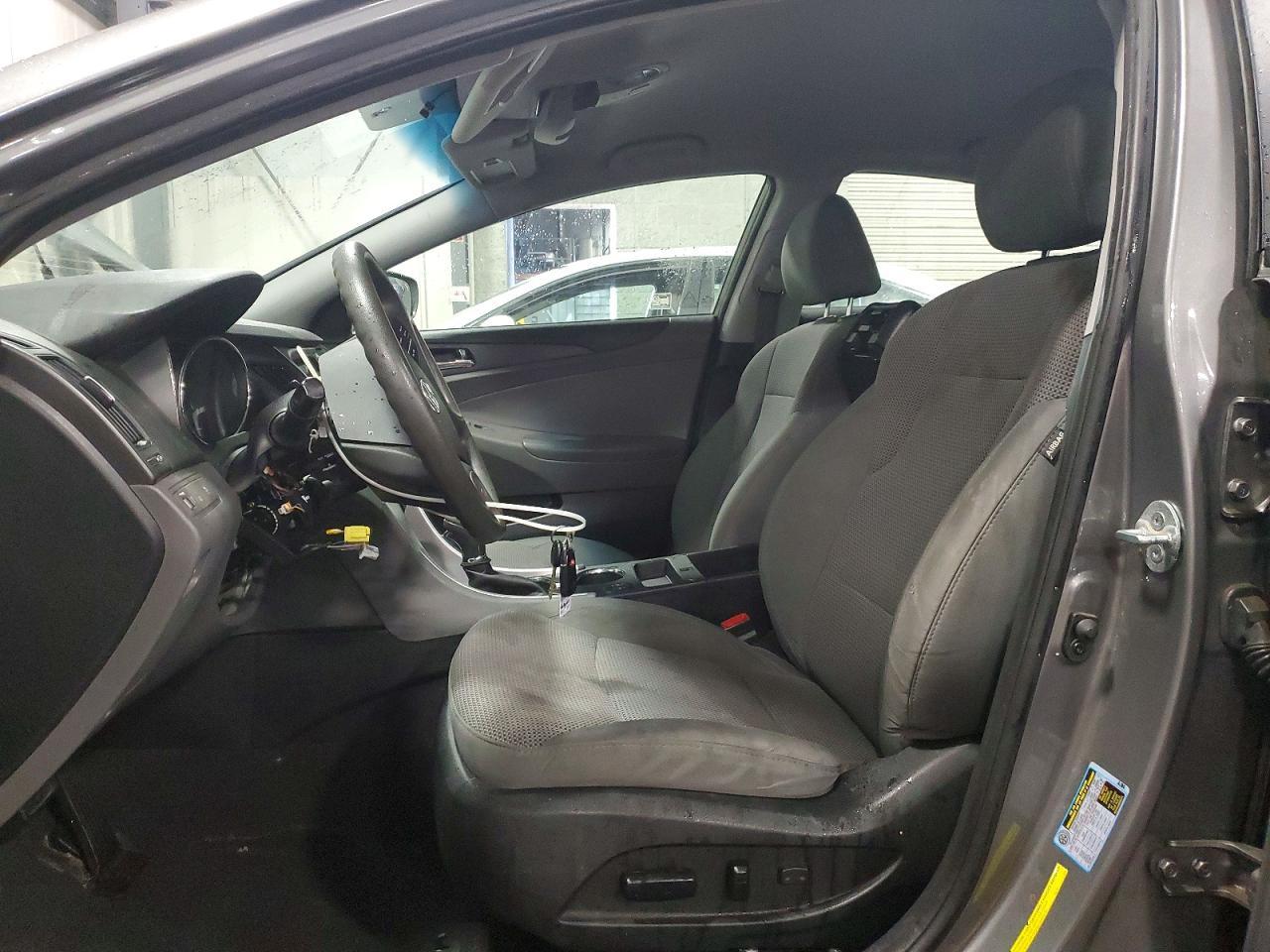 2014 Hyundai Sonata Gls - Image 7
