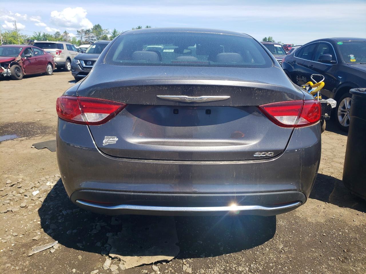 2015 Chrysler 200 Limited - Фото 6