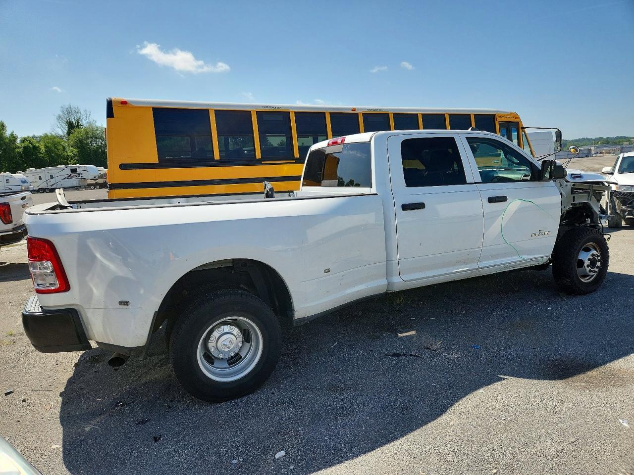 2022 Ram 3500 Tradesman - Image 4