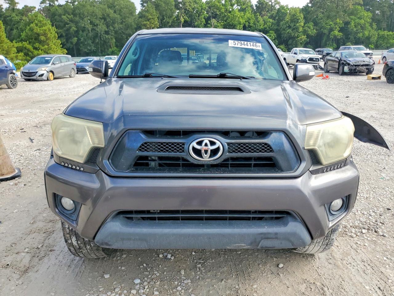 2015 Toyota Tacoma V6 - Фото 5