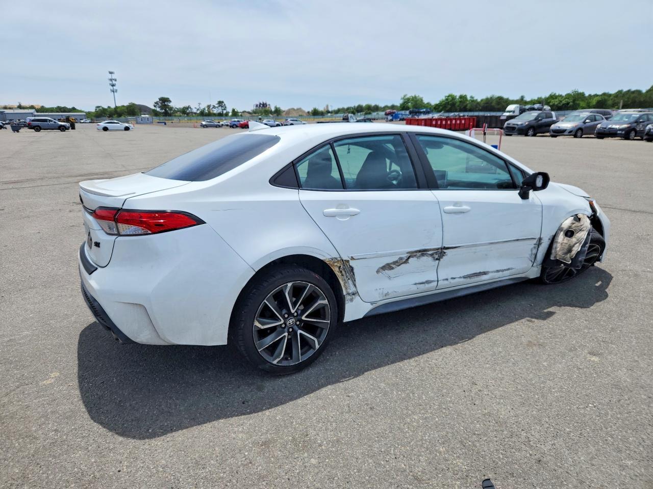 2021 Toyota Corolla Se - Фото 3