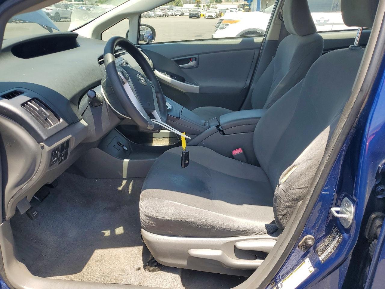 2011 Toyota Prius One - Image 7