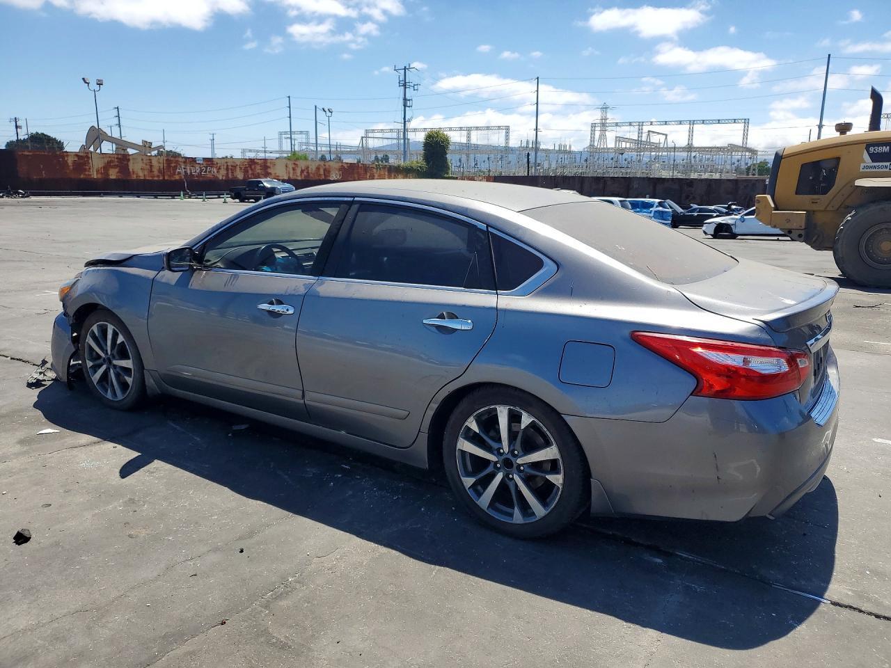 2016 Nissan Altima 2.5 Sr - Image 2