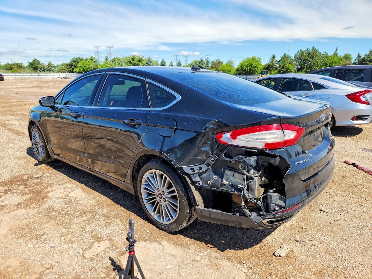 2016 Ford Fusion Se - Фото 2