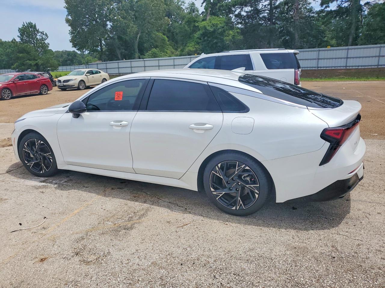 2025 Kia K5 Gt Line - Фото 2