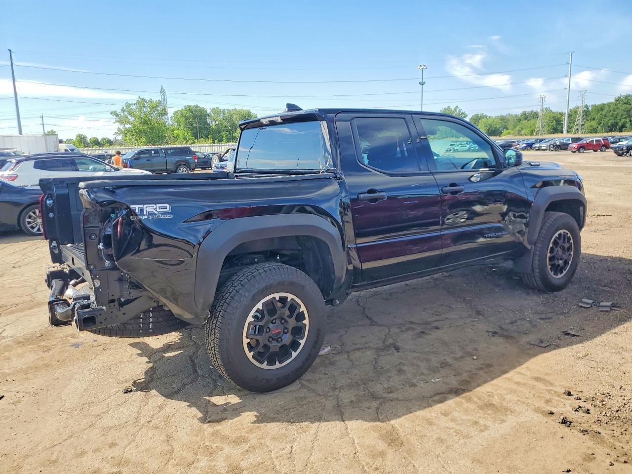 2025 Toyota Tacoma Trd Off-Road Hv - Image 3