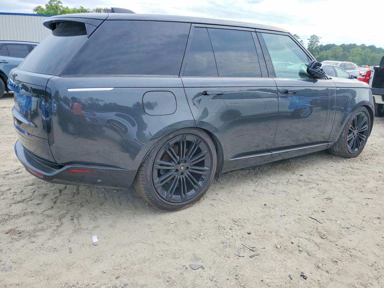 2024 Land Rover Range Rover Se - Image 3