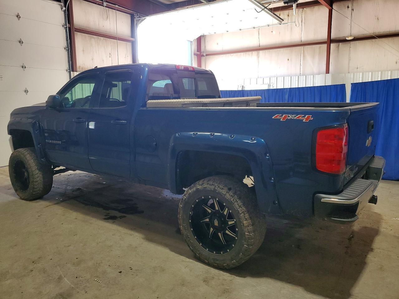 2016 Chevy Silverado K1500 Lt - Фото 2