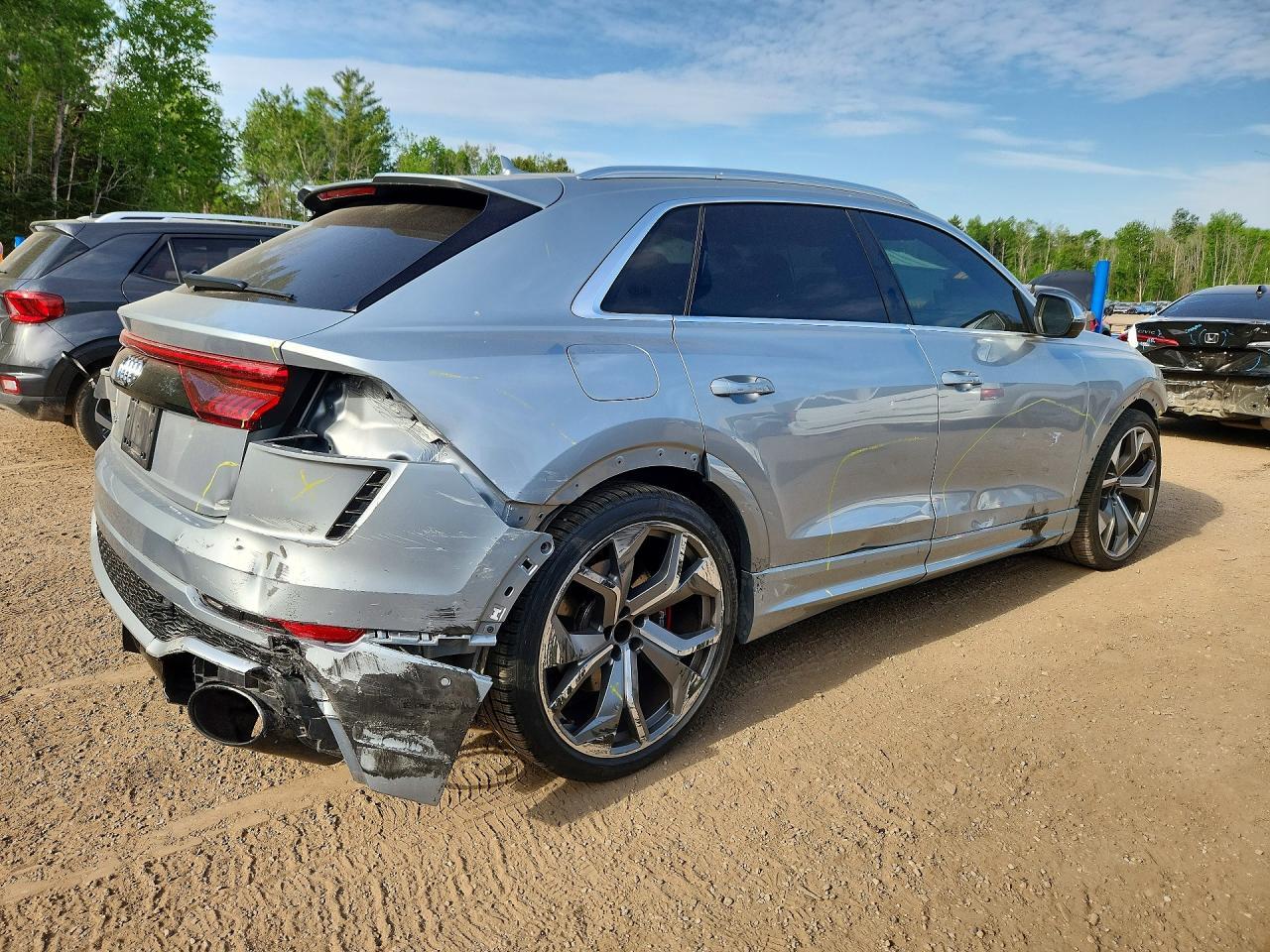 2023 Audi Rs Q8 - Image 3