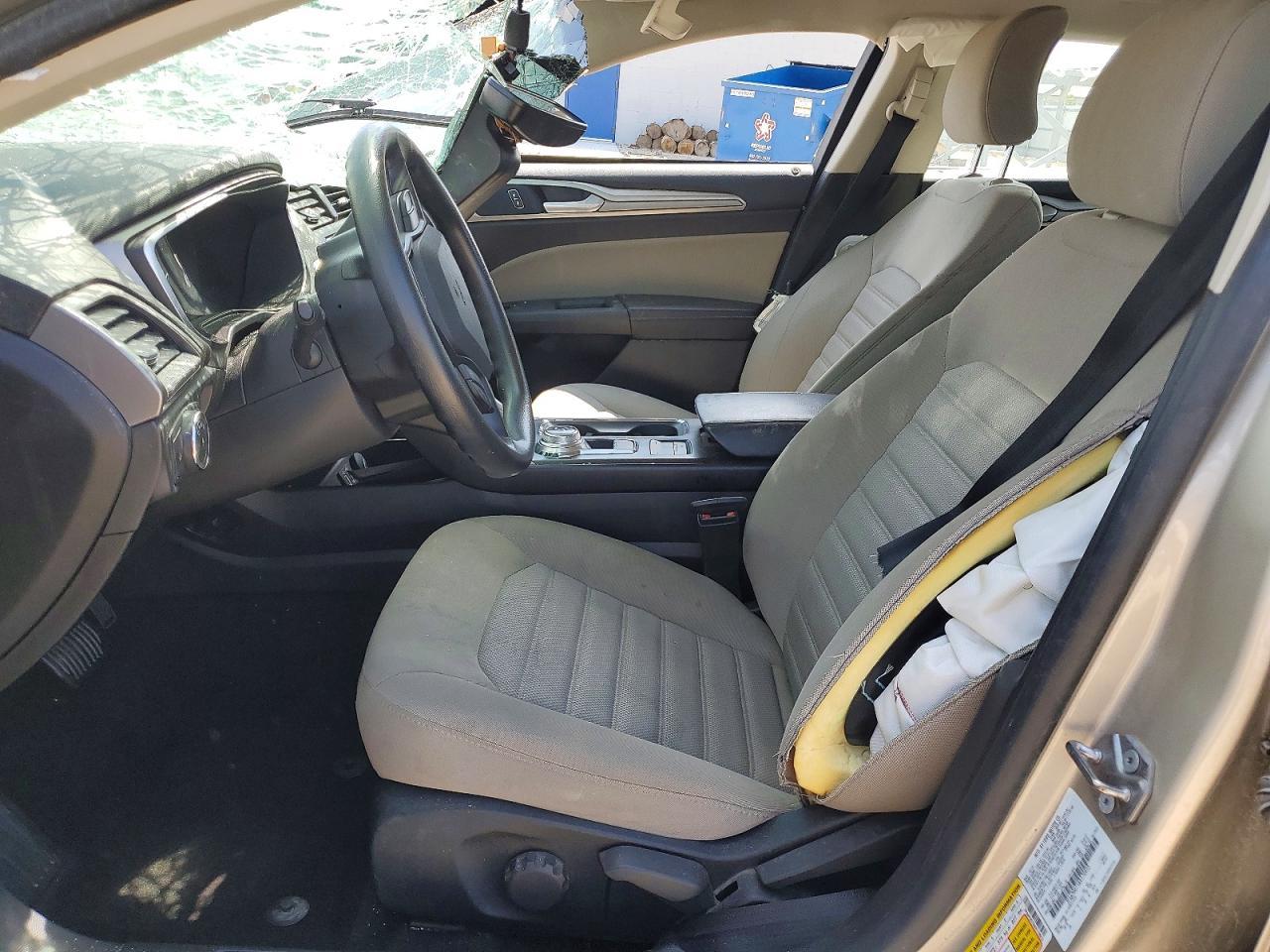 2019 Ford Fusion S - Фото 7