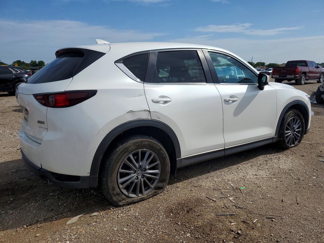 2019 Mazda Cx-5 Touring - Image 3